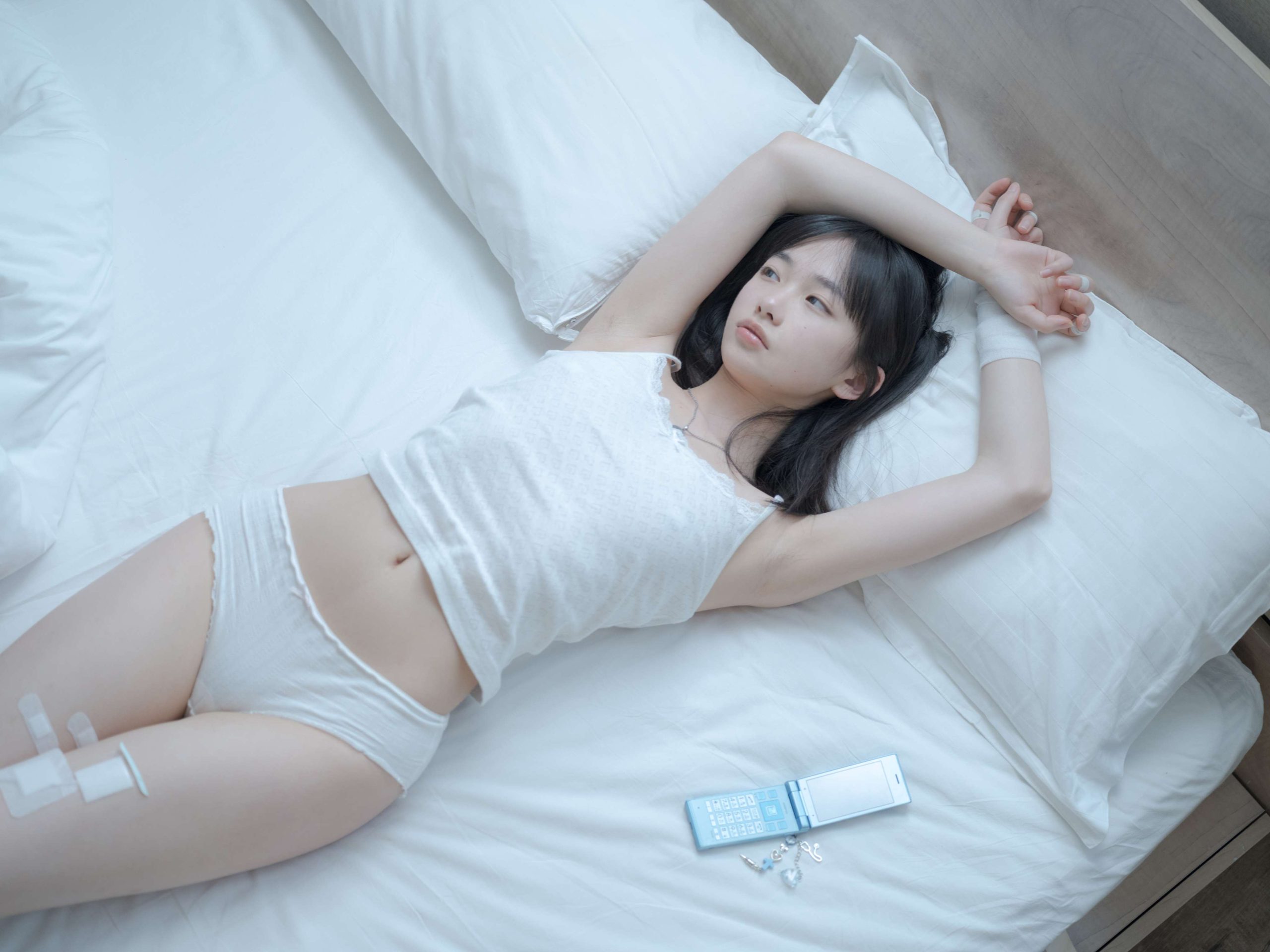 千澄 ACE01 初公開JK [68P-499.78MB]-雪绒社